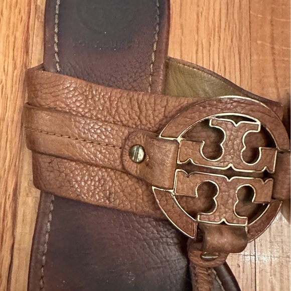 Tory Burch Brown Leather Flat Thong Sandals Size 8 - Picture 3 of 8
